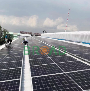 1564.5KW Tin Roof Solar Projects in Vietnam