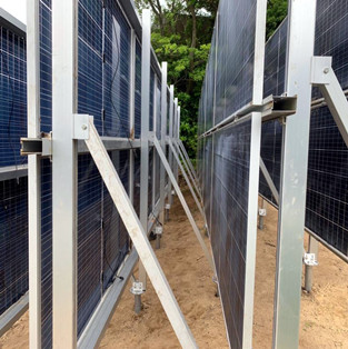 600KW Vertical solar mounting structures for bifacial modules